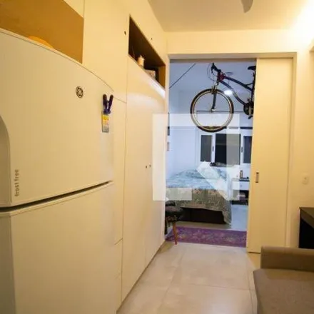 Buy this 1 bed apartment on Rua da Passagem 72 in Botafogo, Rio de Janeiro - RJ