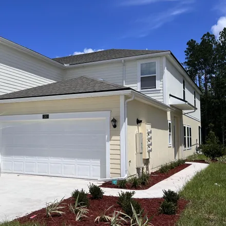 Rent this 3 bed townhouse on Saint Augustine Street in Kingsley Beach, Clay County