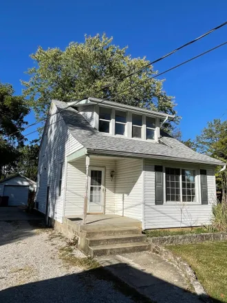 Buy this 4 bed house on Madison Street in Sandusky, OH 44870