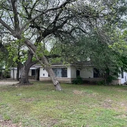 Buy this 3 bed house on 3045 Pecan Street in Houston, TX 77087