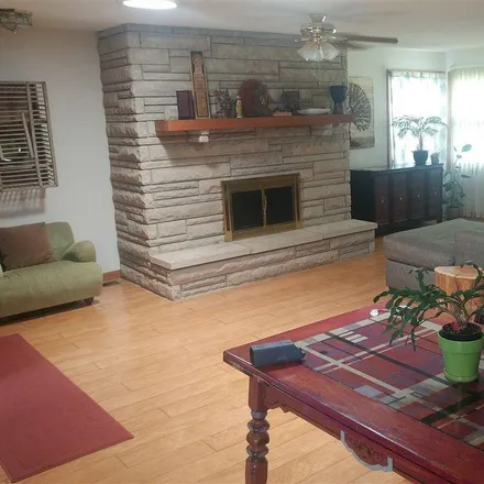 Image 4 - 508 West Graham Drive, Broadview, Bloomington, IN 47403, USA - House for rent