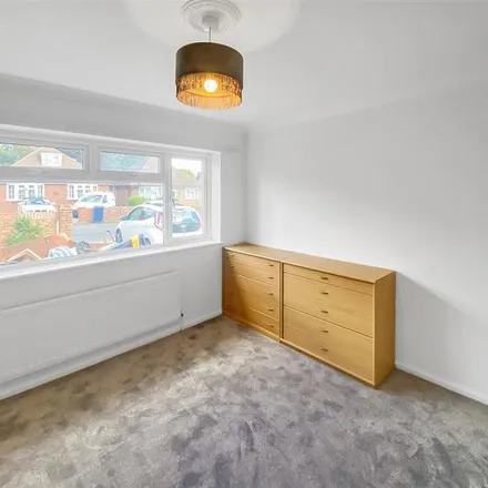 Rent this 3 bed apartment on Lansdell Avenue in High Wycombe, HP12 4UQ