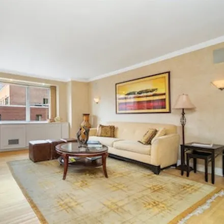 Image 2 - 1175 YORK AVENUE 15LM in New York - Apartment for sale