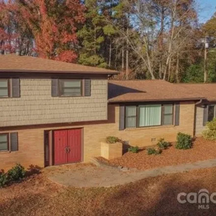 Buy this studio apartment on 6288 Cora Street in Charlotte, NC 28216