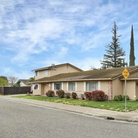 Image 2 - 8160 Don Avenue, Stockton, CA 95209, USA - House for sale