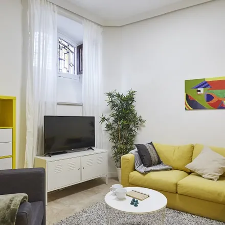 Rent this 2 bed apartment on José Cubiles in Plaza de Oriente, 28013 Madrid