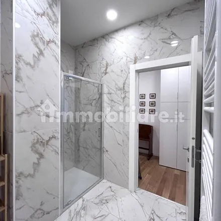 Image 2 - Fabiani Tende, Via Milano 18, 34132 Triest Trieste, Italy - Apartment for rent