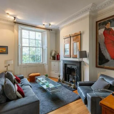 Rent this 5 bed townhouse on 8 Oakley Street in London, SW3 5NN
