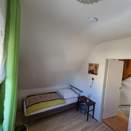 Rent this 3 bed apartment on Glanstraße in 90469 Nuremberg, Germany