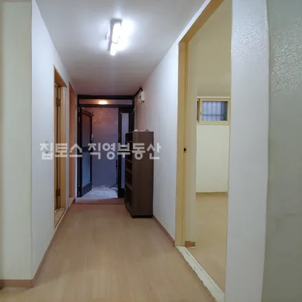 Image 2 - 서울특별시 관악구 봉천동 1691-31 - Apartment for rent