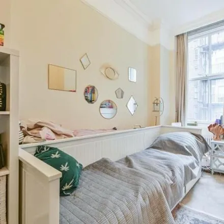 Image 3 - Bickenhall Mansions, Bickenhall Street, London, W1U 6RU, United Kingdom - Apartment for rent