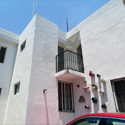 Buy this 4 bed house on Calle Manzana 8 in FOVISSSTE (Estatuto Jurídico), 45140 Zapopan