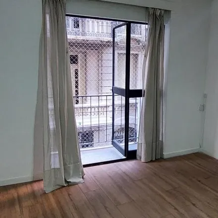 Rent this 2 bed apartment on 25 de Mayo 775 in San Nicolás, C1001 AAQ Buenos Aires