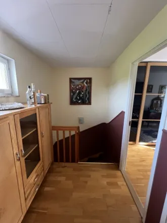 Rent this 3 bed duplex on Ättehagsvägen in 183 65 Täby, Sweden