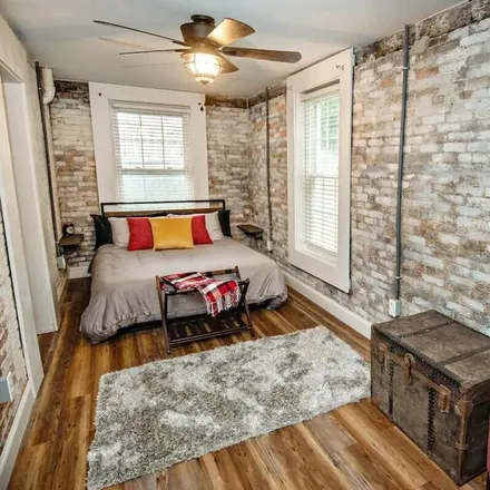 Rent this 1 bed apartment on Wilmington