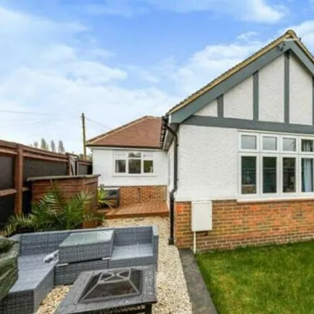 Image 1 - Bradbourne Vale Road, Dunton Green, TN13 3DJ, United Kingdom - Duplex for sale