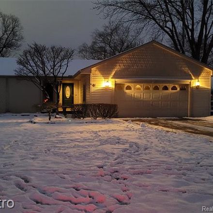 Rent this 3 bed house on Candlewick Dr in Lake Orion, MI
