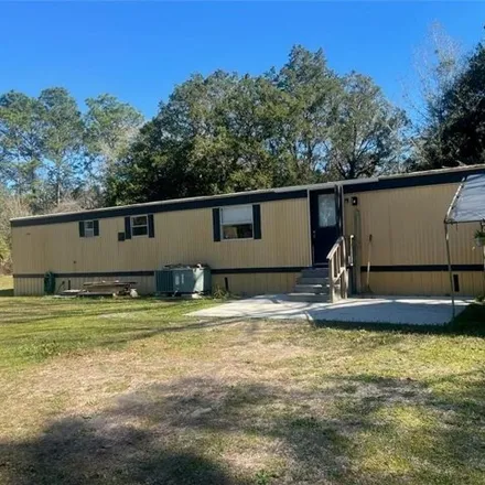 Buy this studio apartment on 3411 South Enright Terrace in Homosassa Springs, FL 34448