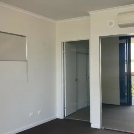 Image 3 - Glenlyon Street, Gladstone Central QLD 4680, Australia - Apartment for rent