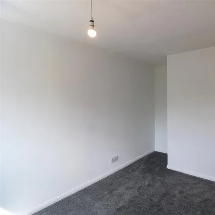 Image 6 - Drovers Way, Stoke Pound, B60 3PR, United Kingdom - Duplex for rent