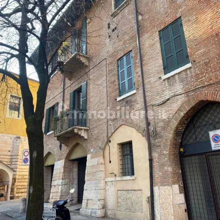 Image 1 - Via Giuseppe Mazzini 29, 37121 Verona VR, Italy - Apartment for rent