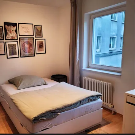 Rent this 3 bed room on Bräugier in Sonntagstraße 1, 10245 Berlin