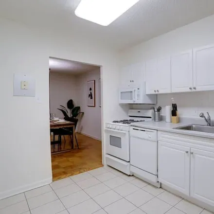 Image 7 - Arlington, VA - Apartment for rent