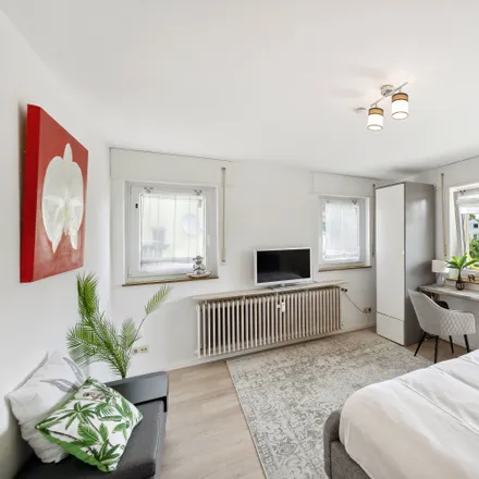 Rent this 2 bed apartment on Wilferdinger Straße 5 in 76227 Karlsruhe, Germany