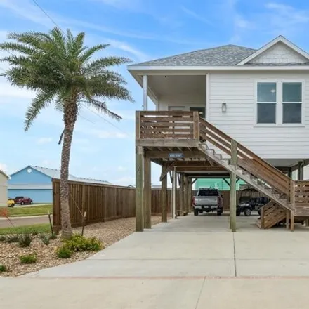 Buy this 2 bed house on 1181 Ninth Street in Port Aransas, TX 78373