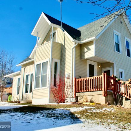 Rent this 4 bed house on 504 Chestnut Street in Anita, Cass County