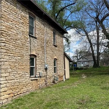 Image 2 - 4th Street, Fort Scott, KS 66701, USA - House for sale