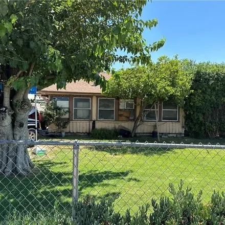 Buy this 1 bed house on 751 South Oakdale Avenue in Rialto, CA 92376