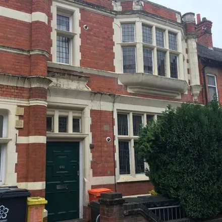 Rent this 1 bed apartment on Labels Dress Agency in Clarendon Park Road, Leicester