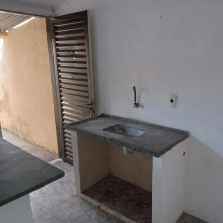 Rent this 2 bed house on Rua Rio Vermelho in Jardim Santa Rosa, Catanduva - SP