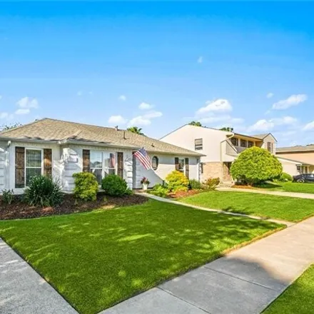 Image 3 - 6413 Schouest Street, Bissonet Plaza, Metairie, LA 70003, USA - House for sale