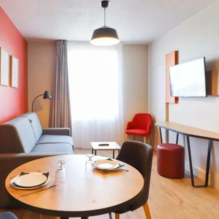 Rent this 4 bed apartment on 2 a Rue Georges Méliès in 78390 Bois-d'Arcy, France