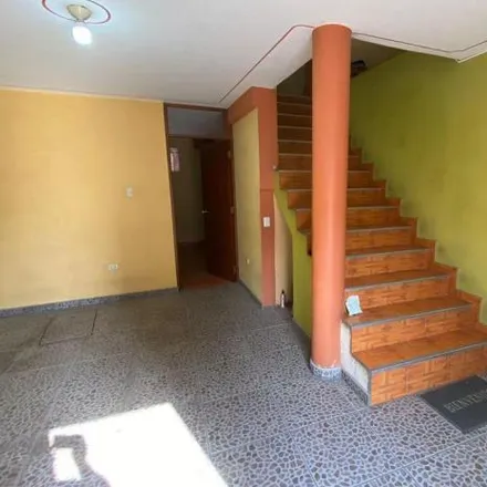 Buy this 6 bed house on Calle Benito Bonifaz 124 in Cooperativa Ferroviario, Arequipa 04001