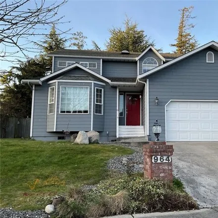 Buy this 4 bed house on 966 Southwest Eagle Vista Avenue in Oak Harbor, WA 98277