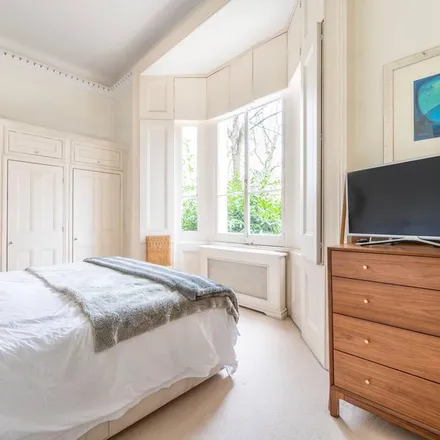 Rent this 2 bed apartment on 177 Sutherland Avenue in London, W9 1ET