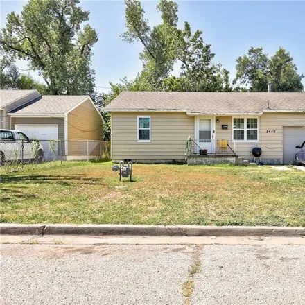 Buy this 2 bed house on 2440 Southwest 43rd Street in Oklahoma City, OK 73119