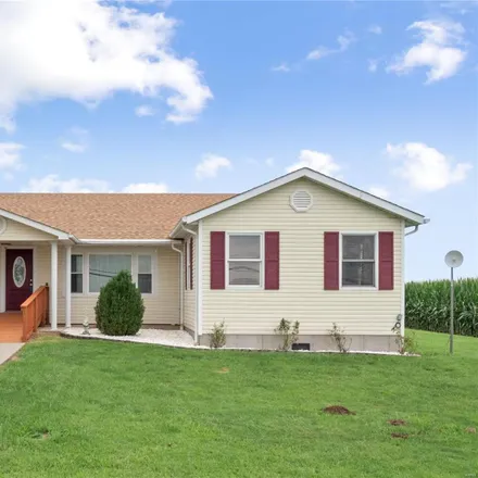 Buy this 3 bed house on 2967 Carlyle Avenue in Belleville, IL 62221
