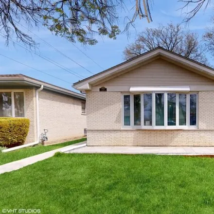 Buy this 3 bed house on 4479 Mulford Street in Skokie, IL 60076