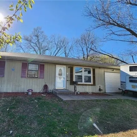 Buy this 3 bed house on 322 South Olive Street in Butler, MO 64730