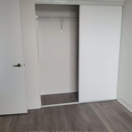 Image 2 - Fairview Mall Drive, Toronto, ON M2J 4T1, Canada - Apartment for rent