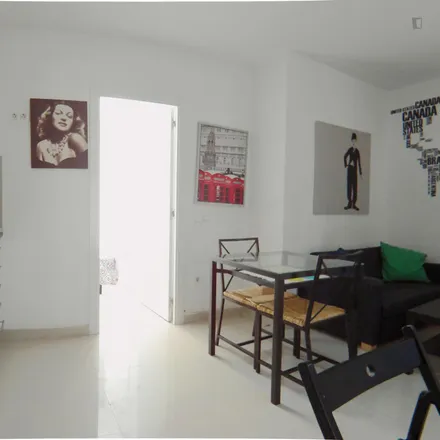 Image 8 - Calle de Antonio Zamora, 16, 28011 Madrid, Spain - Apartment for rent
