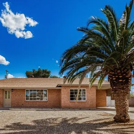 Buy this 3 bed house on 1504 South Avenida Sirio in Tucson, AZ 85710