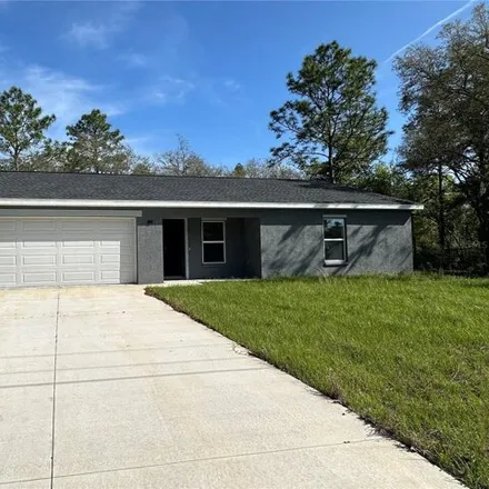 Rent this 4 bed house on 535 West Horizon Lane in Citrus County, FL 34434