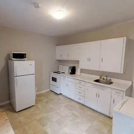 Rent this 3 bed apartment on Saint John in NB E2L 1N8, Canada