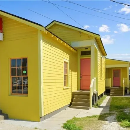 Rent this 2 bed house on 1020 Teche Street in Algiers, New Orleans