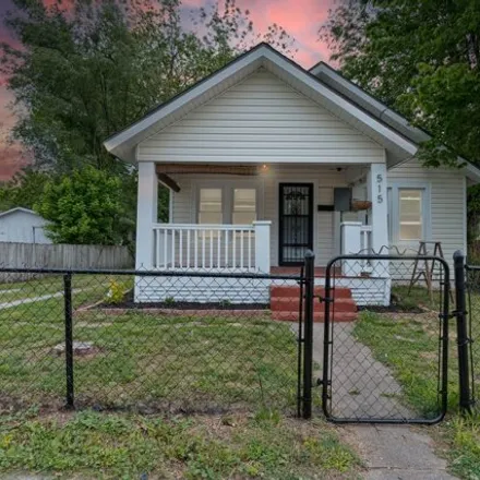 Buy this 2 bed house on West High Street in Springfield, MO 65803